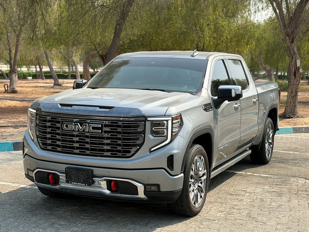 GCC 2024 GMC Sierra