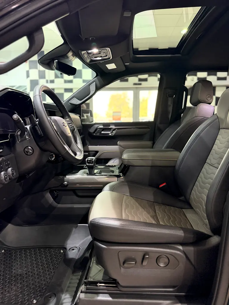 2025 Silverado 20000