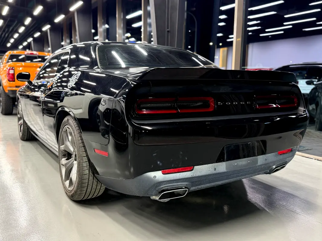 GCC 2016 Dodge Challenger