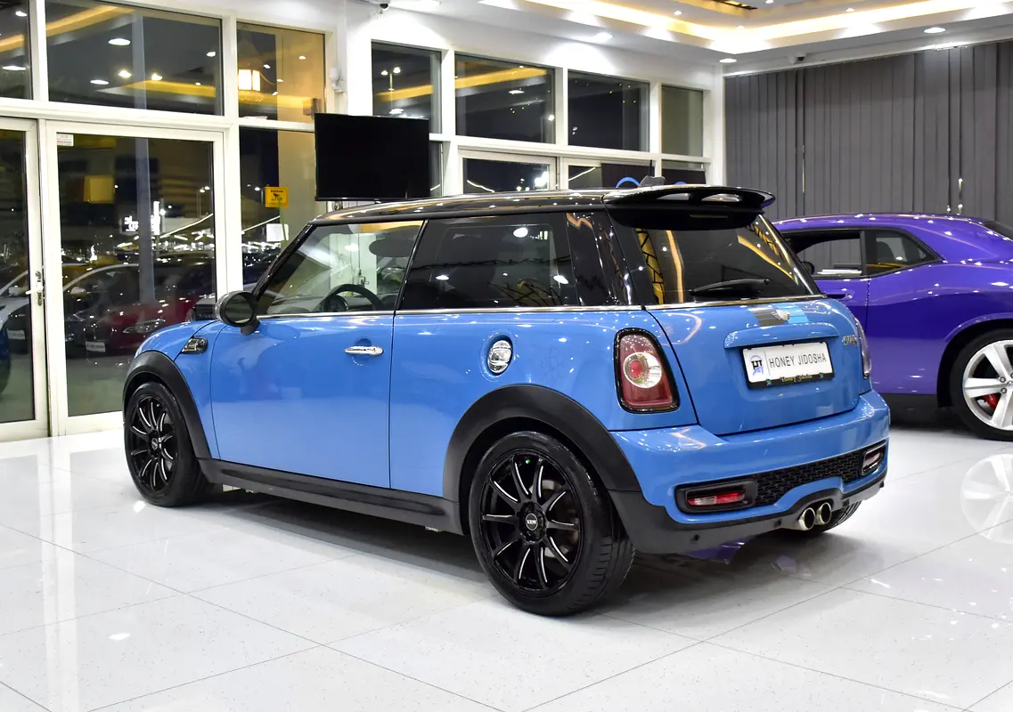 2013 Cooper GCC