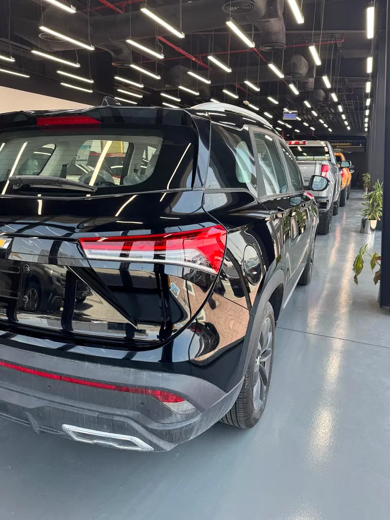 For sale in Musaffah, Abu Dhabi 2025 Captiva