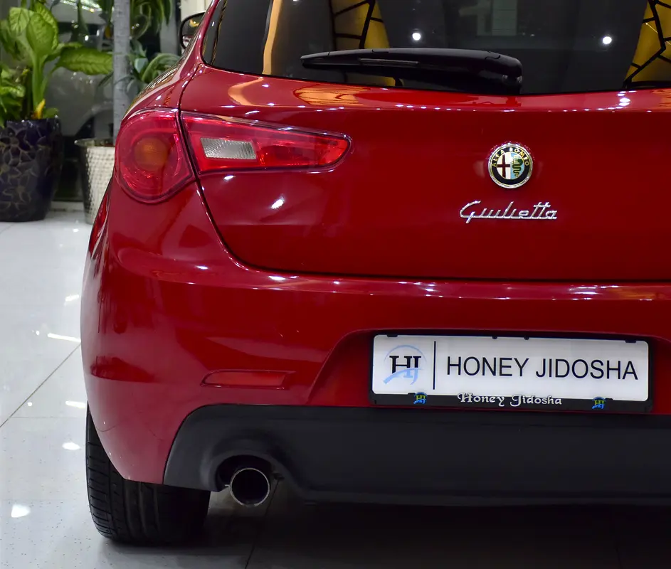 2013 Alfa Romeo Giulietta Japanese