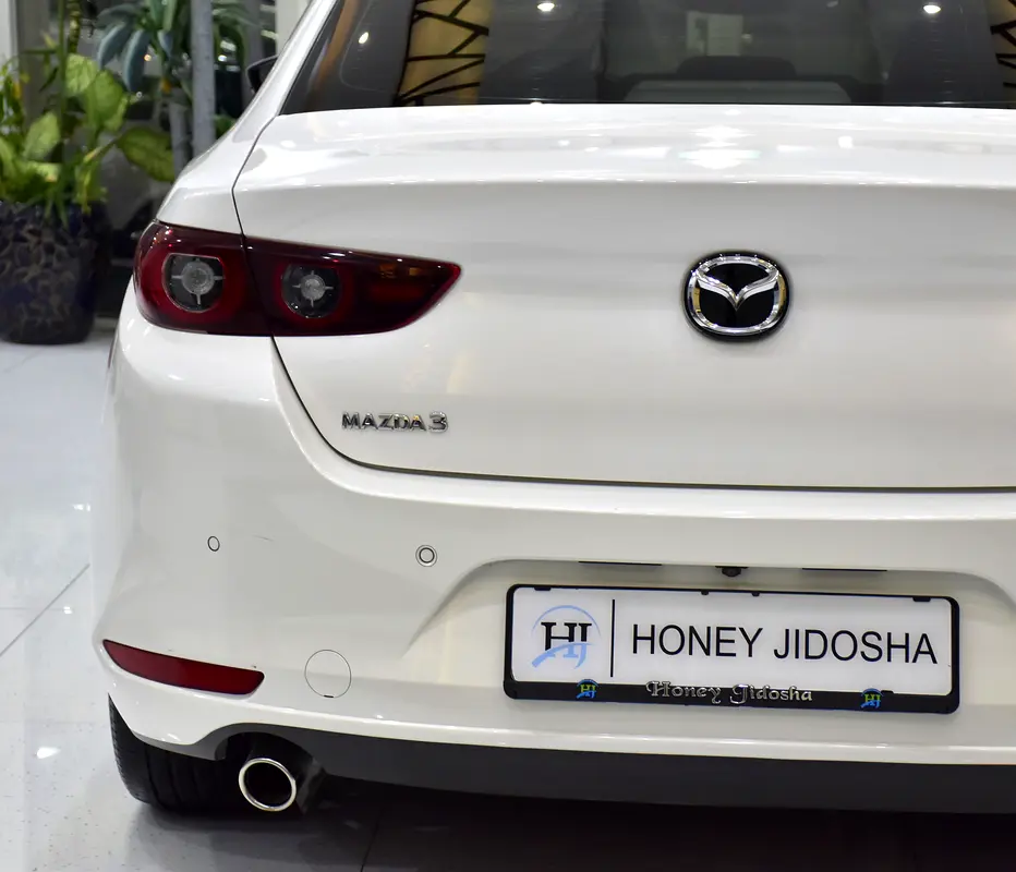 Well maintained 2023 Mazda 3