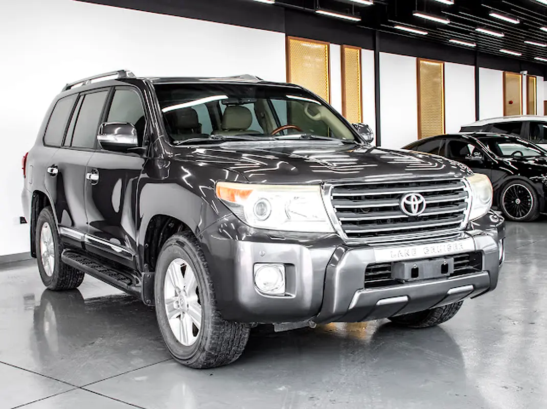 For sale in Musaffah, Abu Dhabi 2014 Land Cruiser