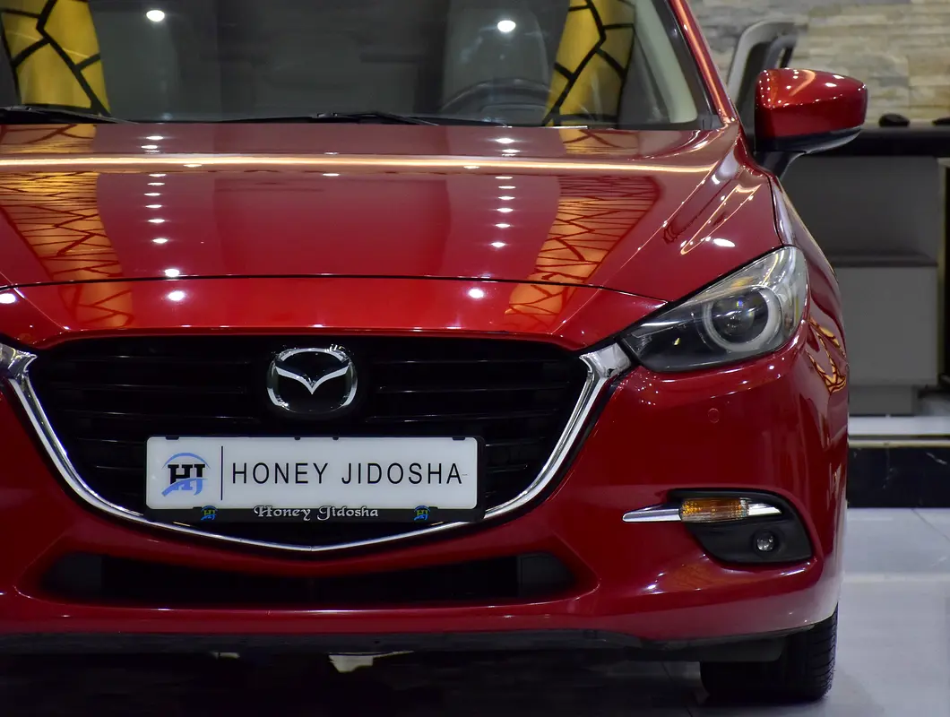 GCC 2017 Mazda 3