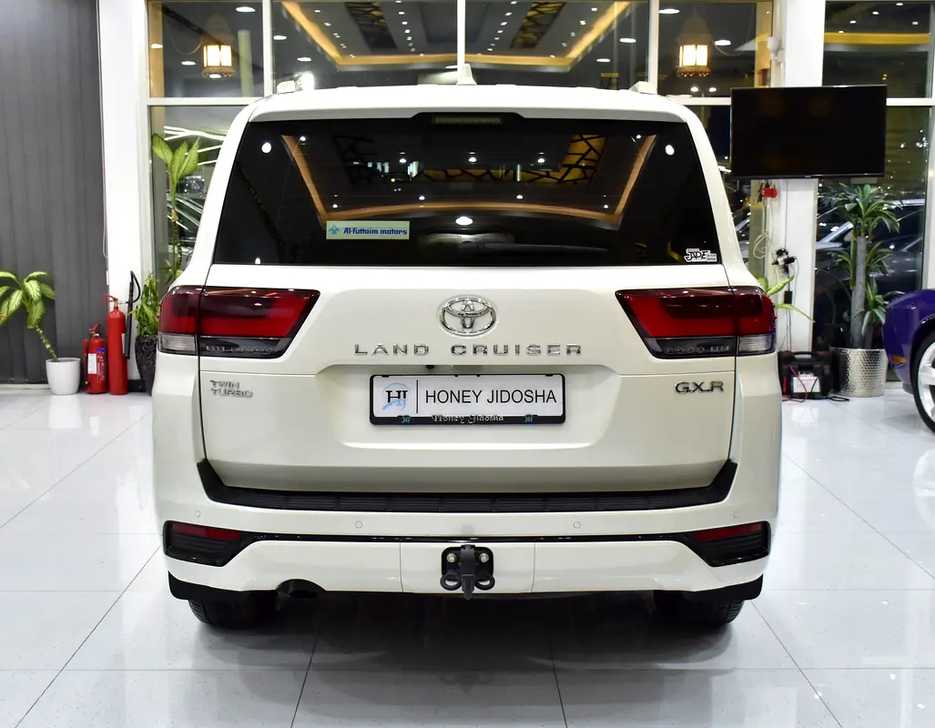6900 2025 Land Cruiser
