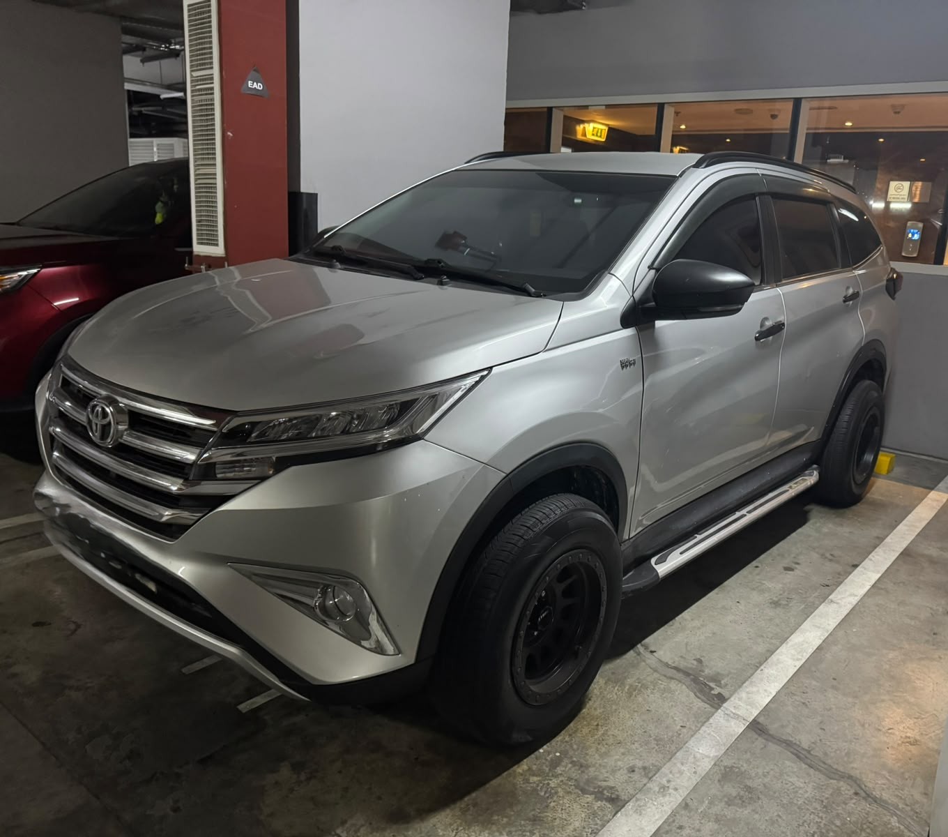TOYOTA RUSH