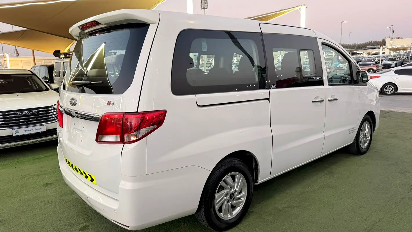 Well maintained 2021 JAC M4