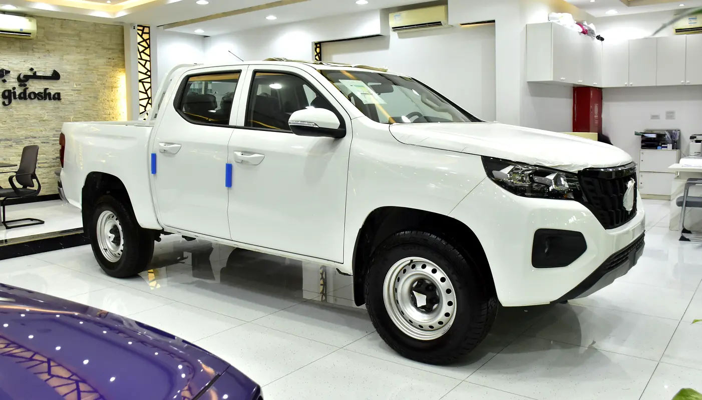 0 2027 Landtrek