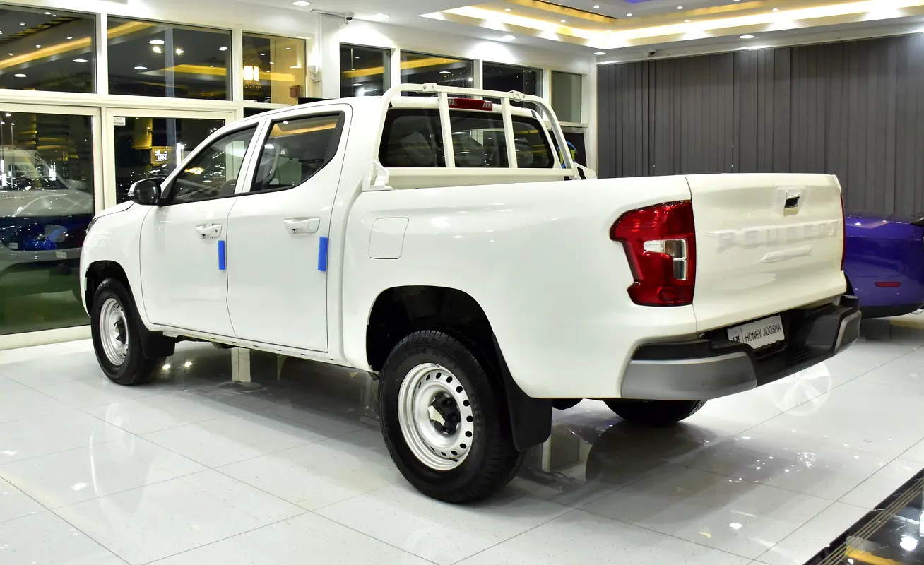 0 2027 Landtrek