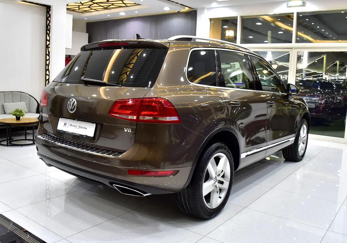 Well maintained 2015 Volkswagen Touareg