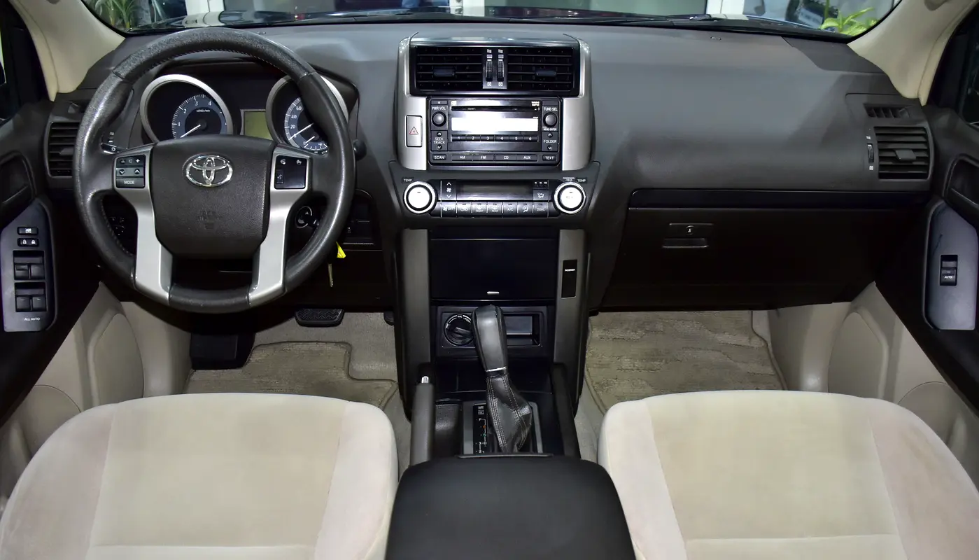 GCC 2013 Toyota Prado