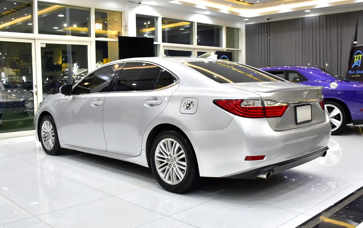 2015 ES-Series American (U.S) Specs