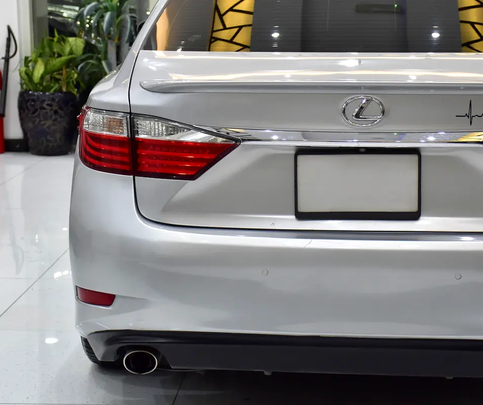 2015 ES-Series American (U.S) Specs
