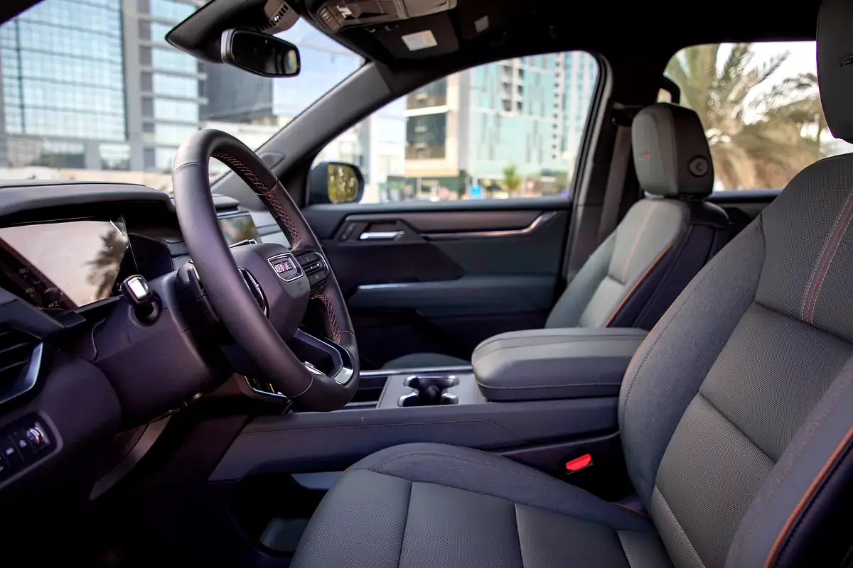 2024 GMC Acadia GCC