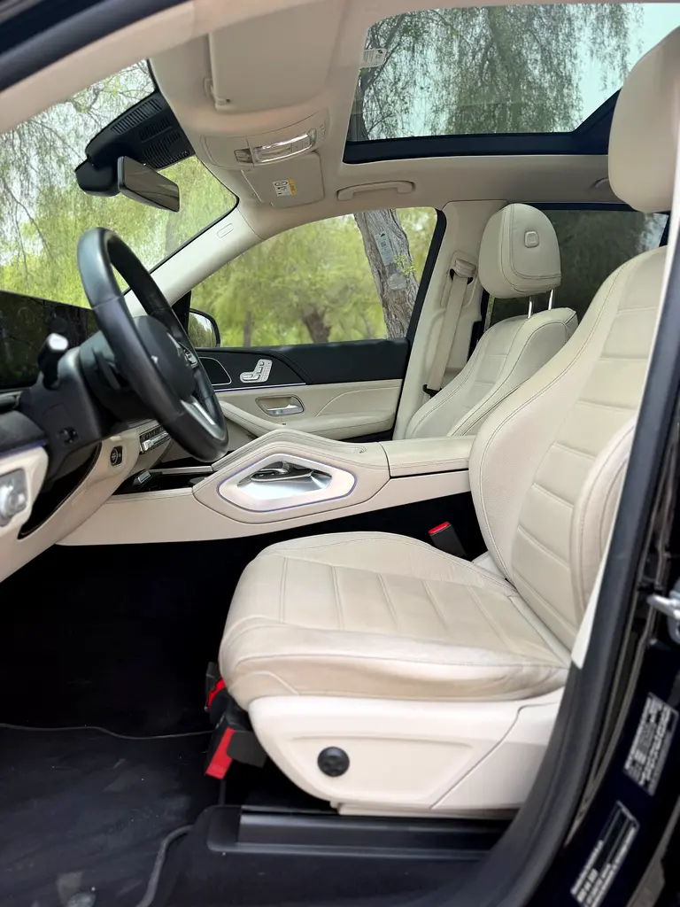 For sale in Musaffah, Abu Dhabi 2022 GLE-Class