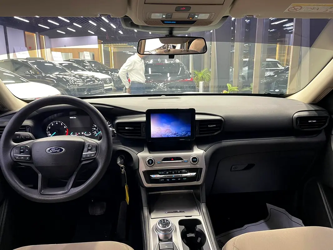 GCC 2022 Ford Explorer