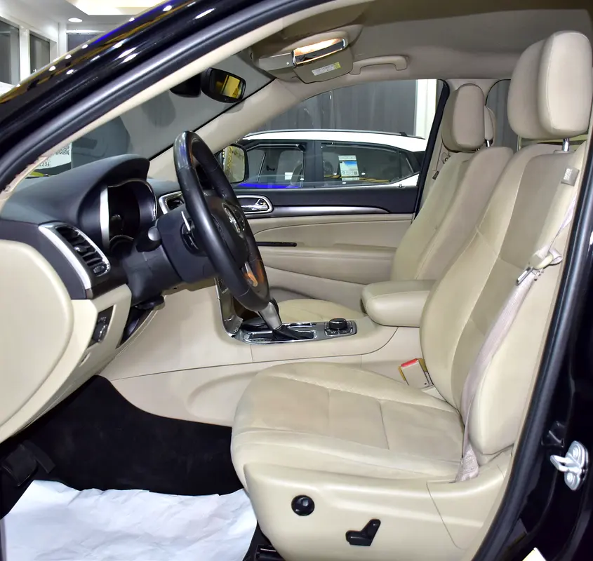 GCC 2018 Grand Cherokee