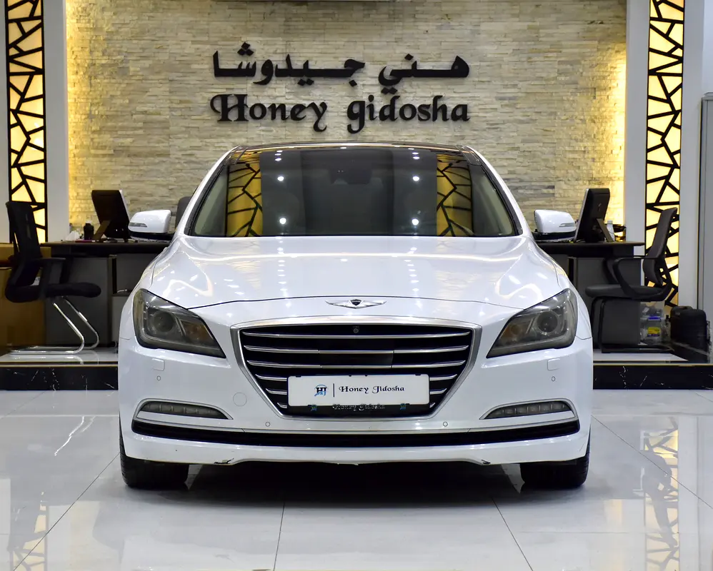 GCC 2016 Hyundai Genesis