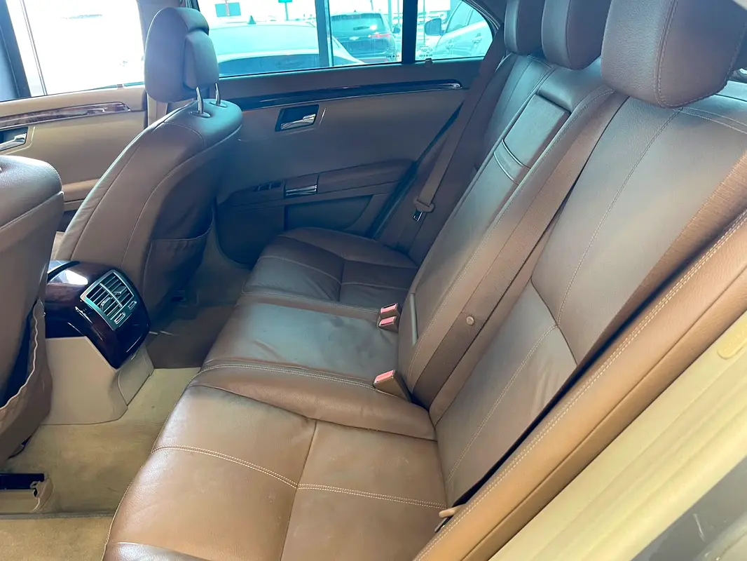 For sale in ICAD V, Abu Dhabi Industrial City, Abu Dhabi 2009 S-Class