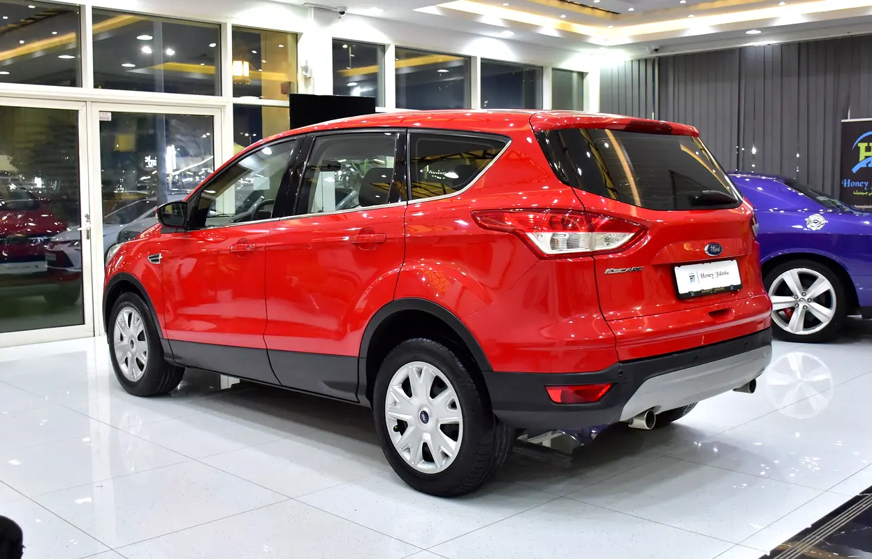 2016 Escape 141000