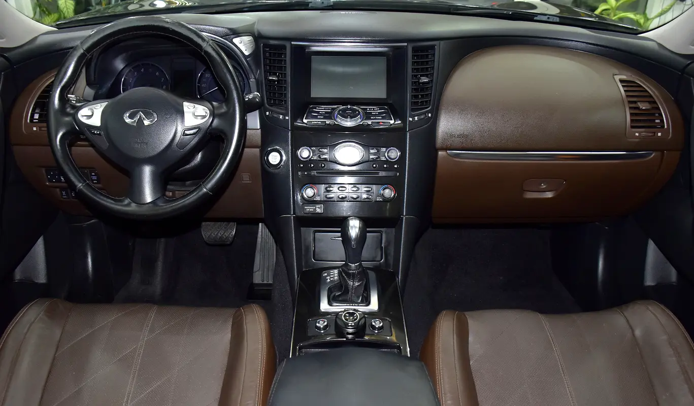 Well maintained 2016 Infiniti Q70