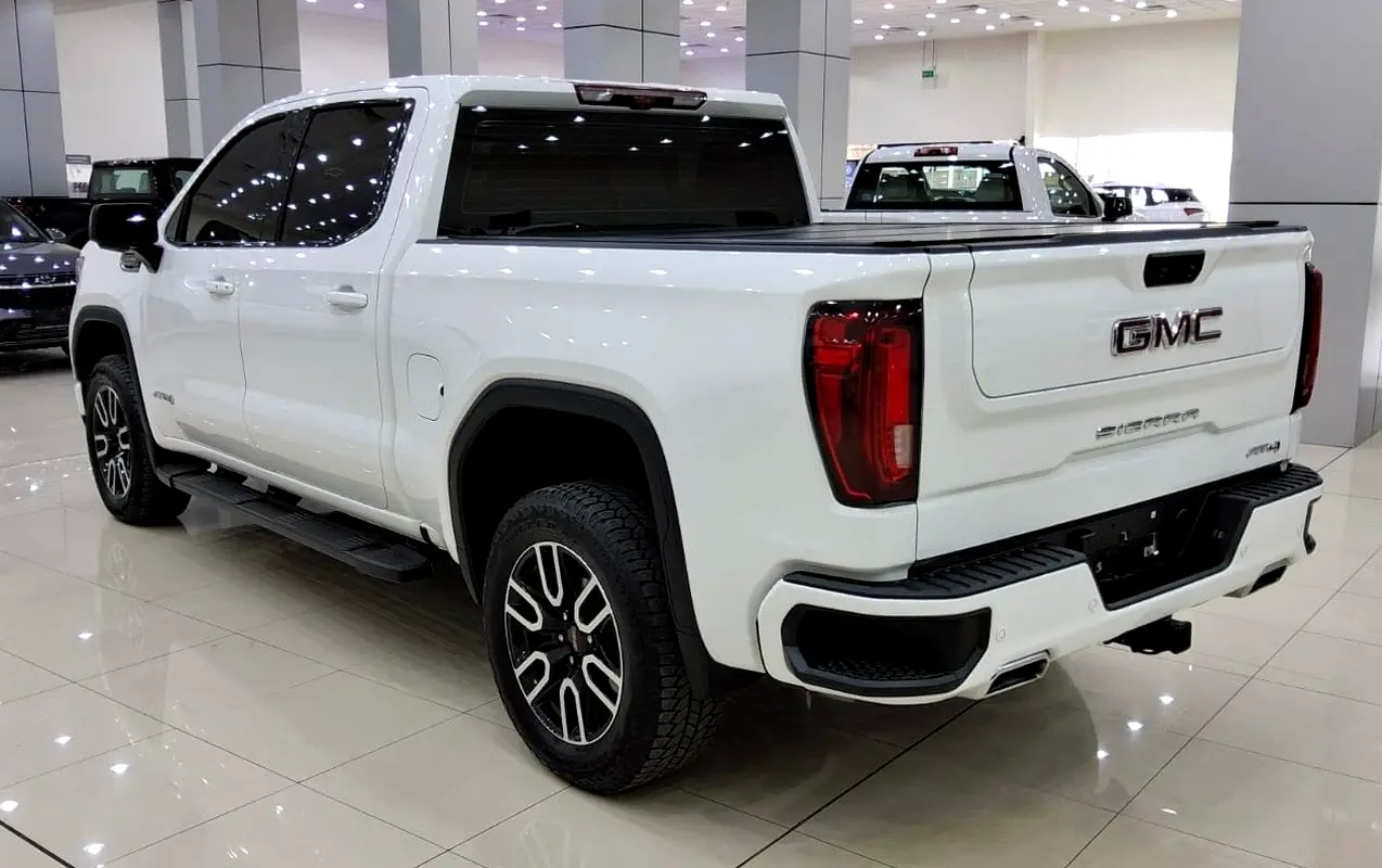 GCC 2026 GMC Sierra
