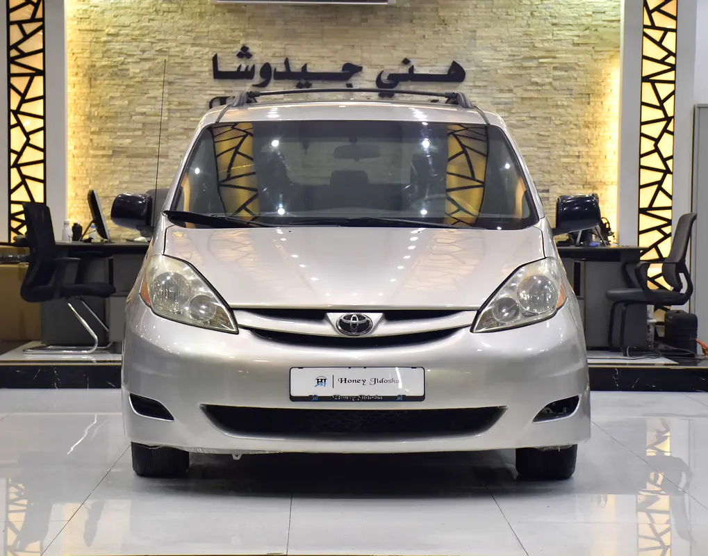 275000 2008 Sienna