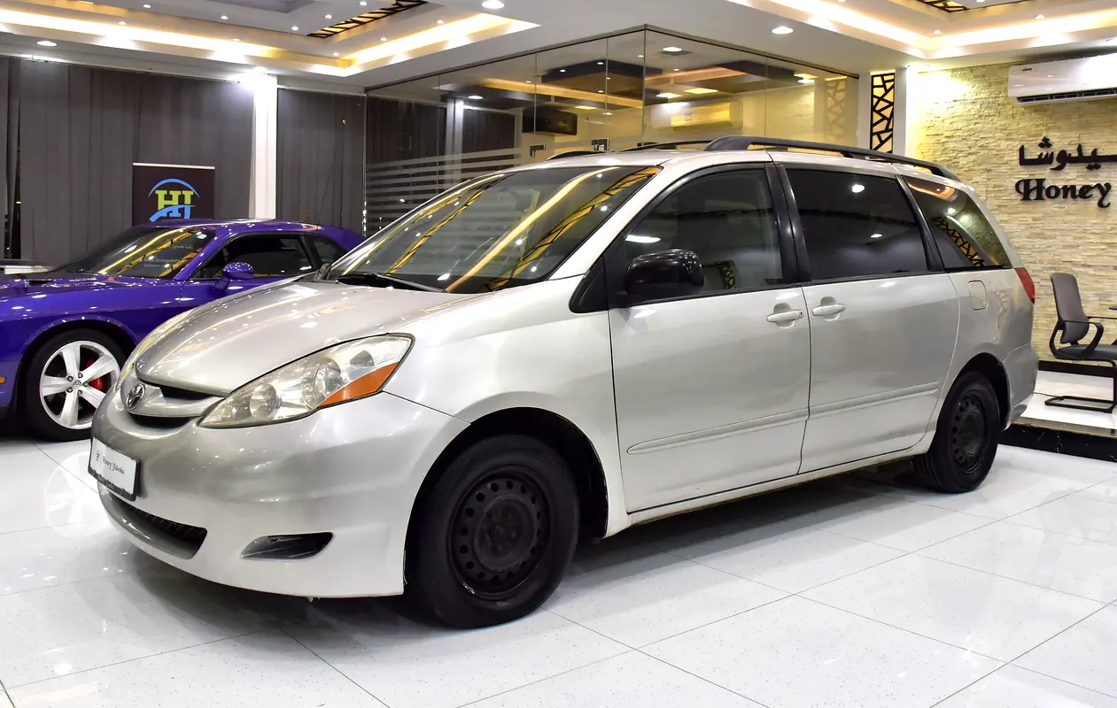 275000 2008 Sienna