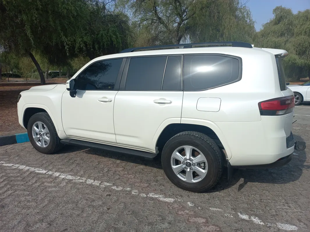 GCC 2025 Land Cruiser