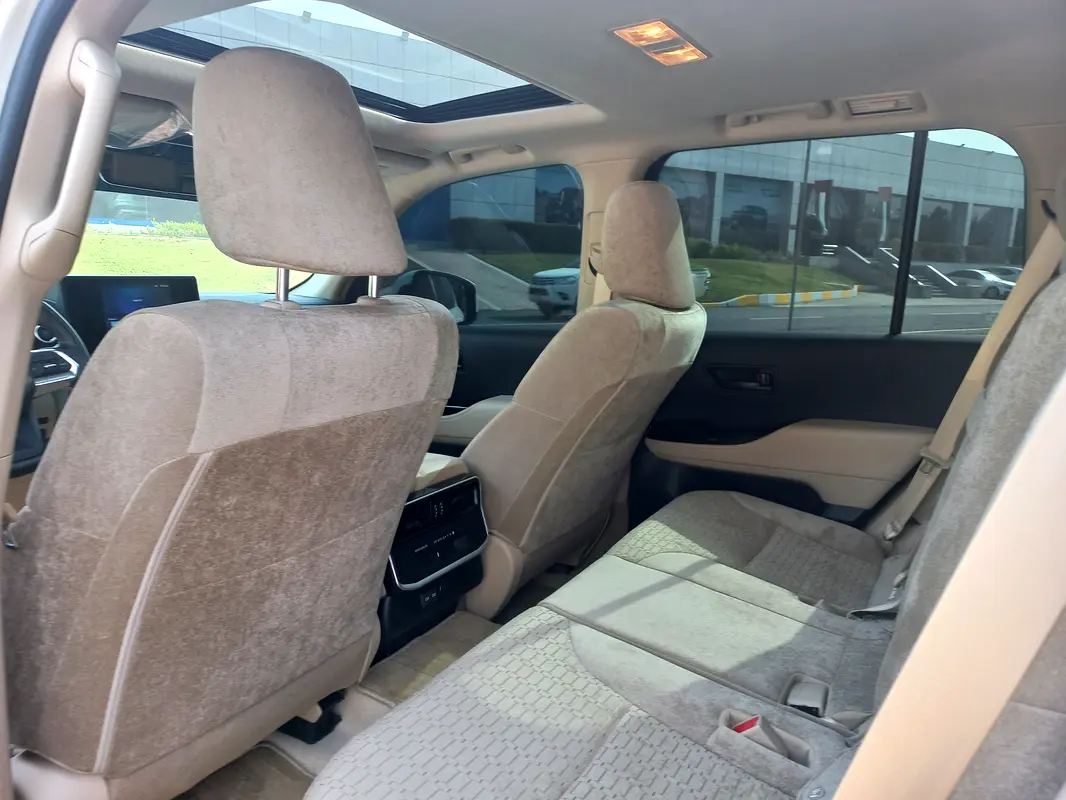 GCC 2025 Land Cruiser