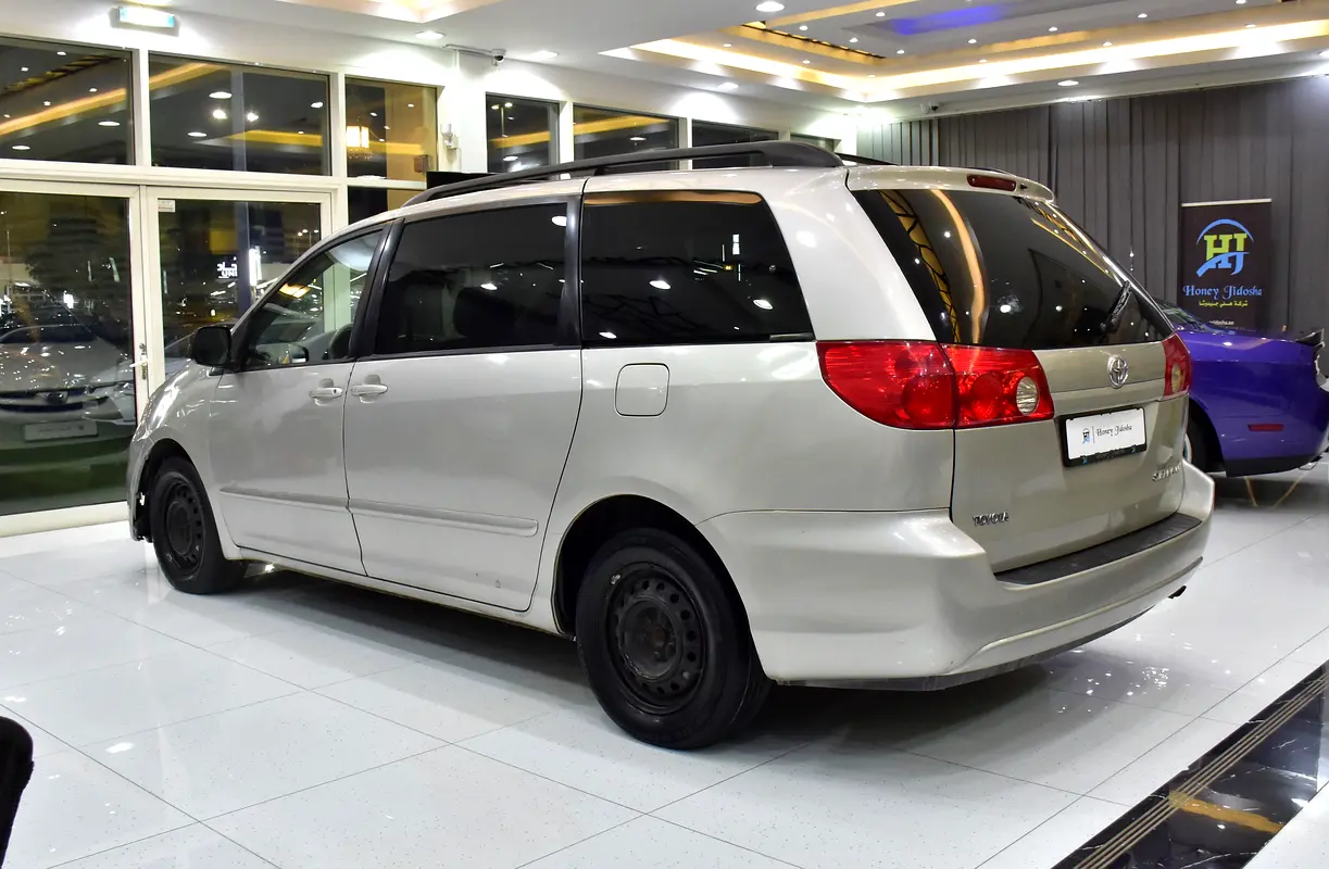 275000 2008 Sienna