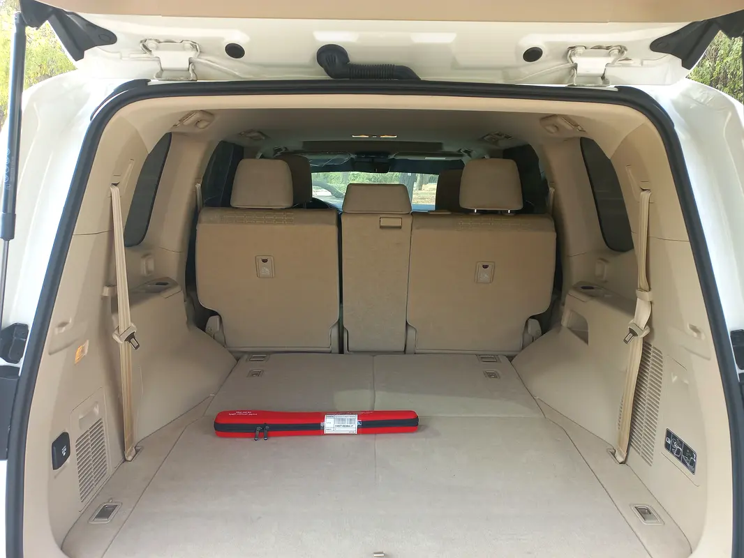 GCC 2025 Land Cruiser
