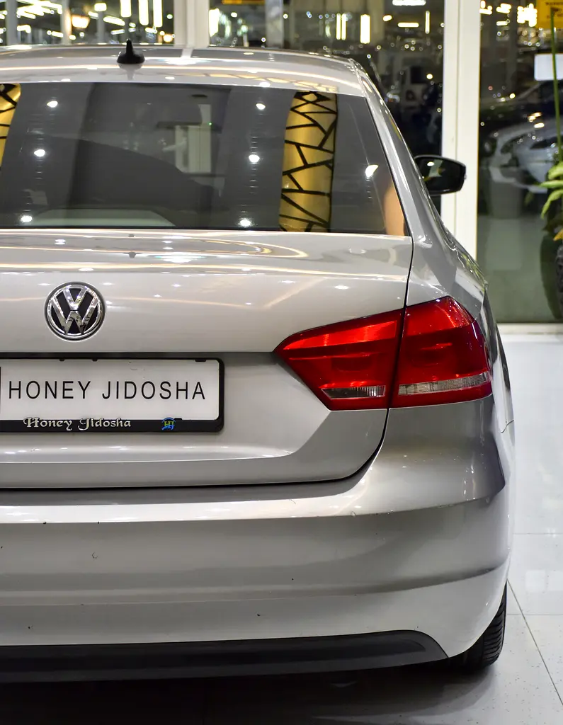 2013 Passat Canadian