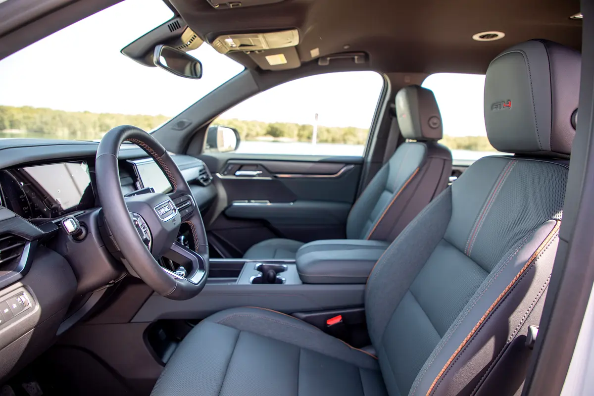 Well maintained 2024 GMC Acadia