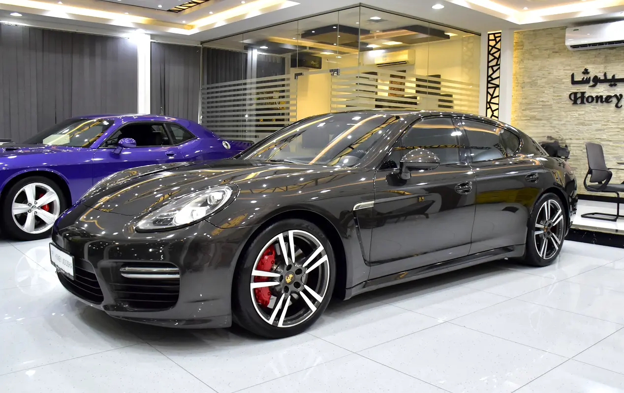 2014 Porsche Panamera GCC