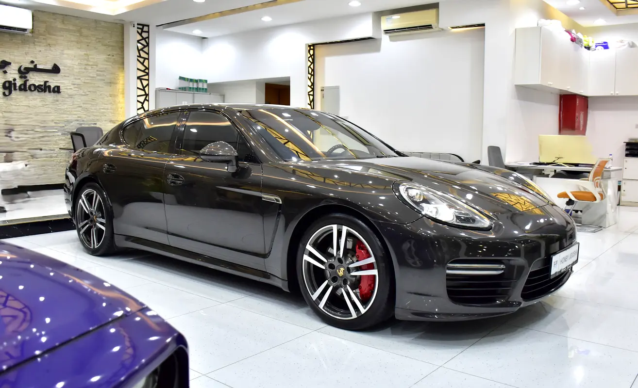 2014 Porsche Panamera GCC