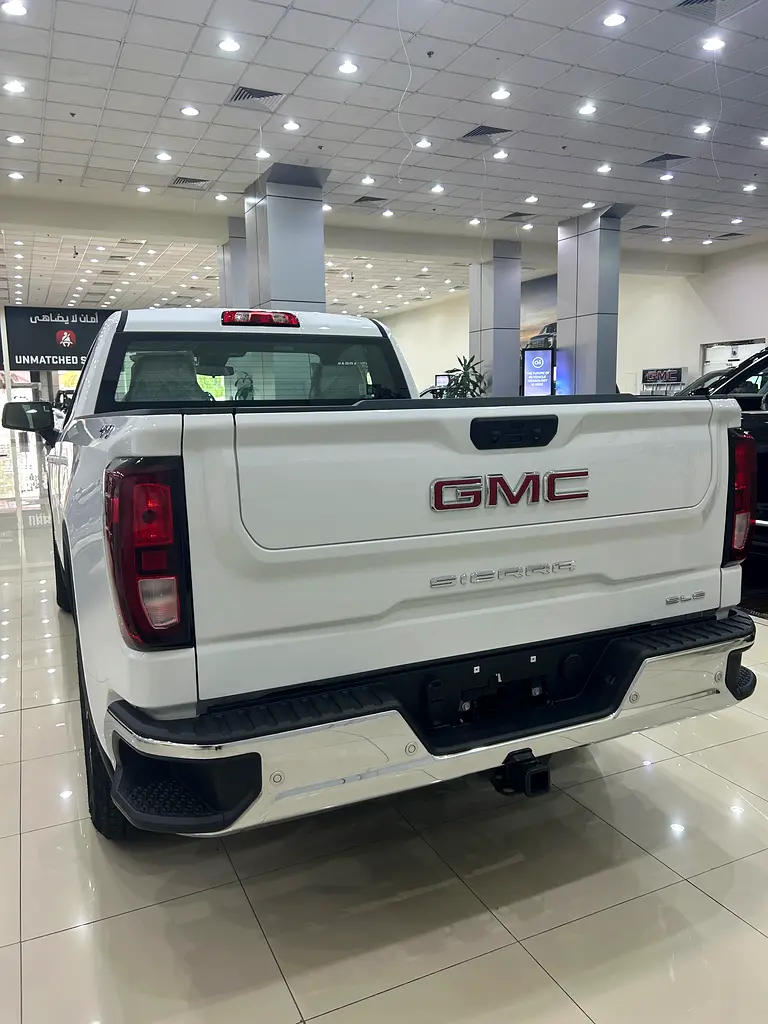 GCC 2026 GMC Sierra