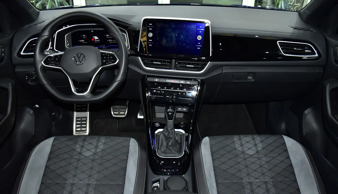 Well maintained 2023 Volkswagen T-Roc