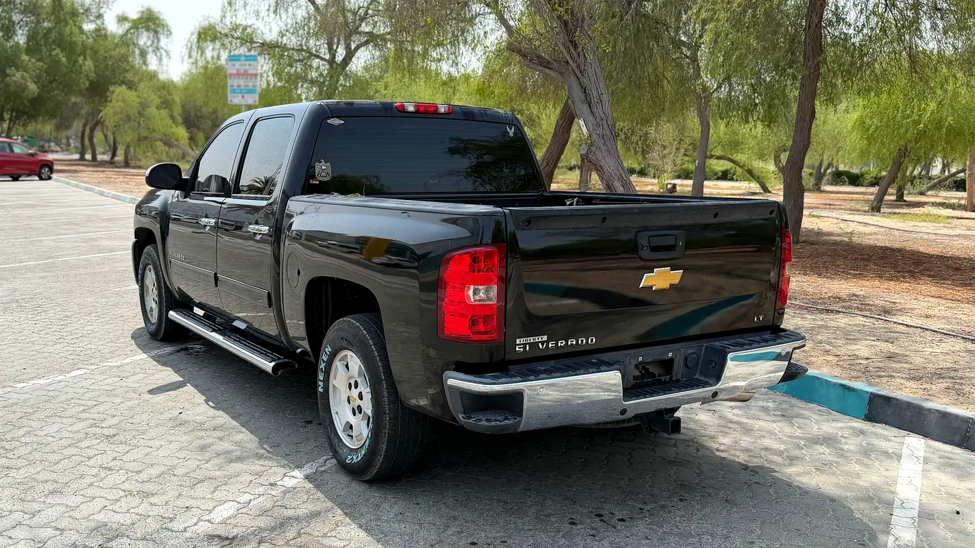 2013 Silverado 275000