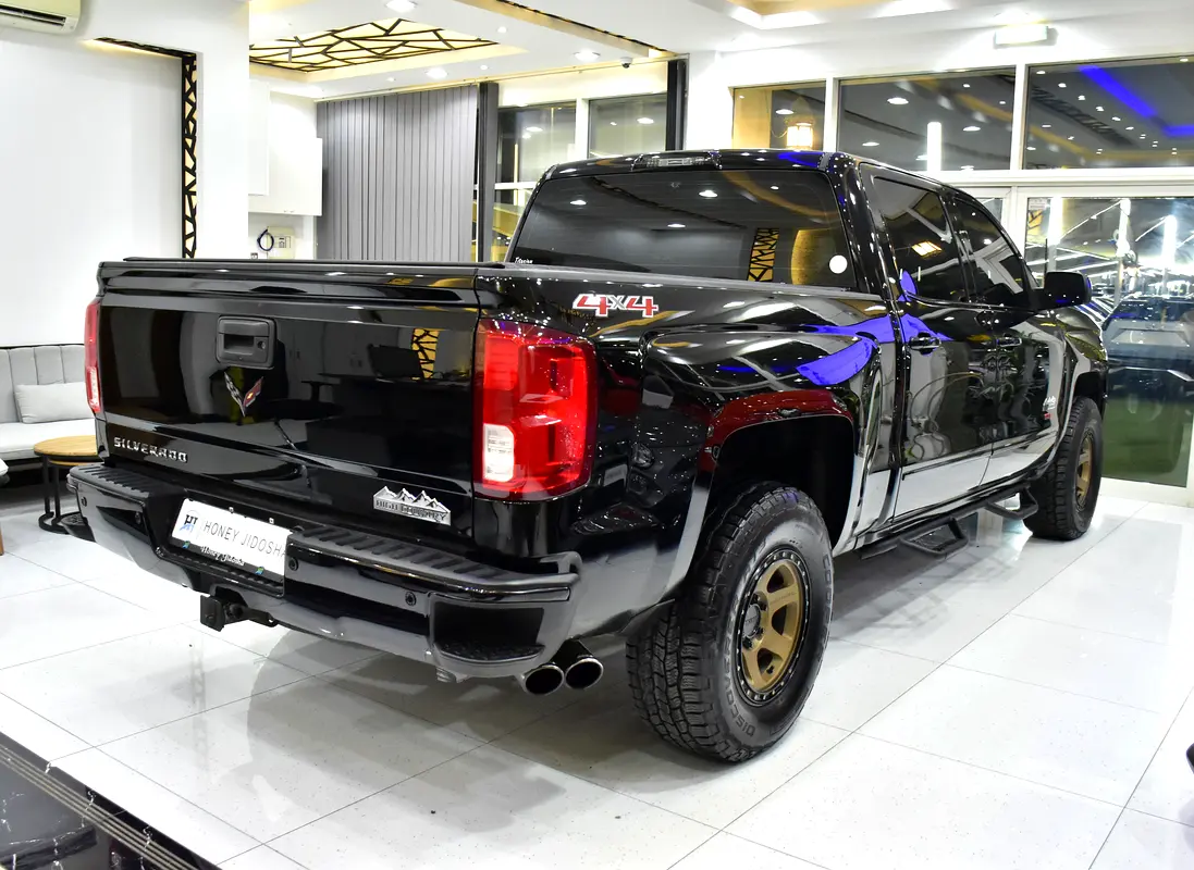 2017 Silverado 180000