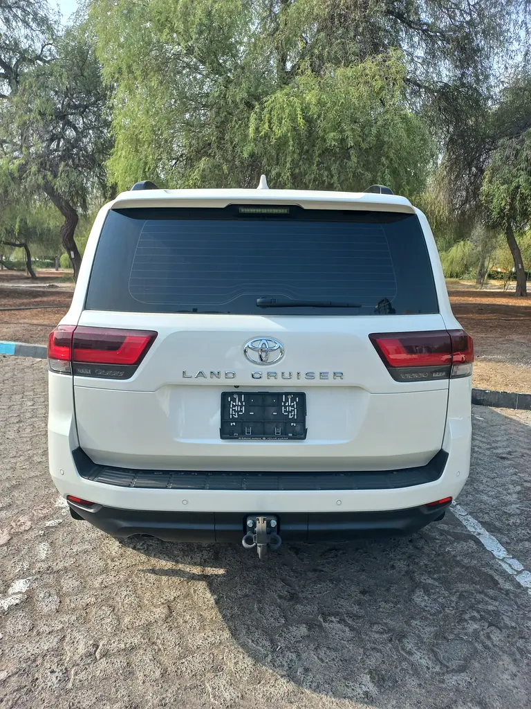 Well maintained 2025 Toyota Land Cruiser