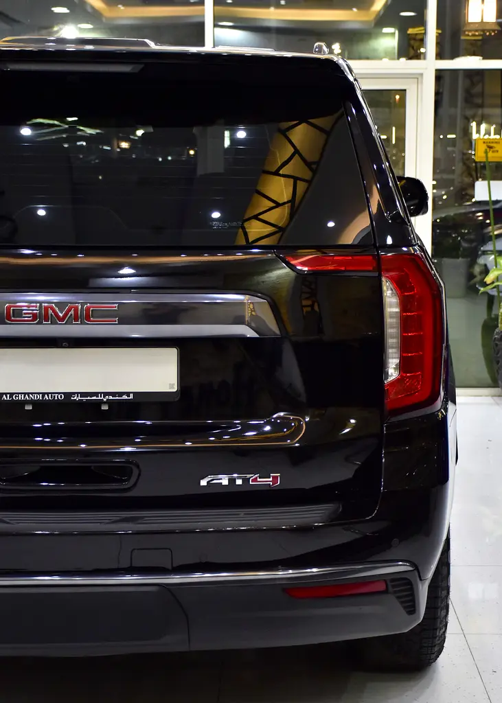 GCC 2023 GMC Yukon