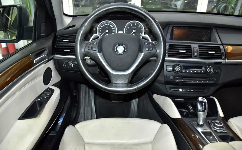 GCC 2012 BMW X6