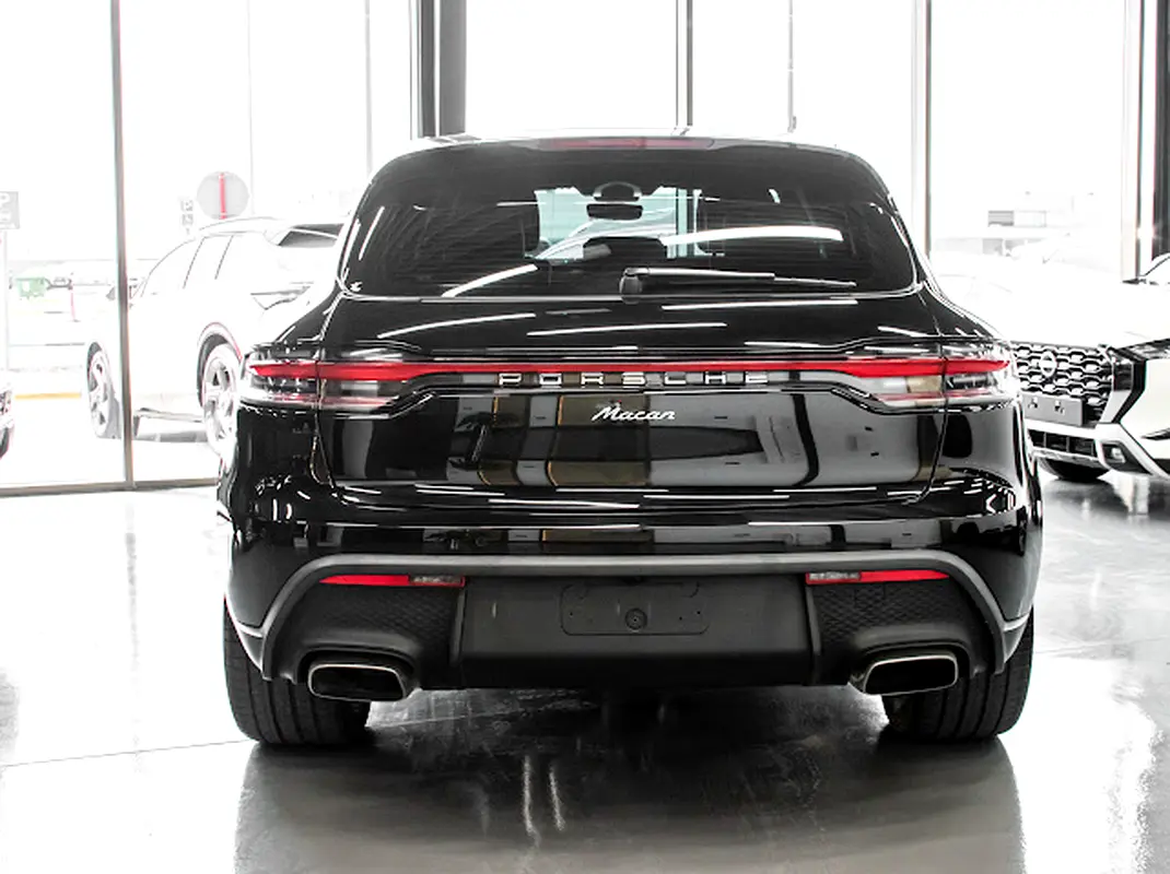 17000 2023 Macan