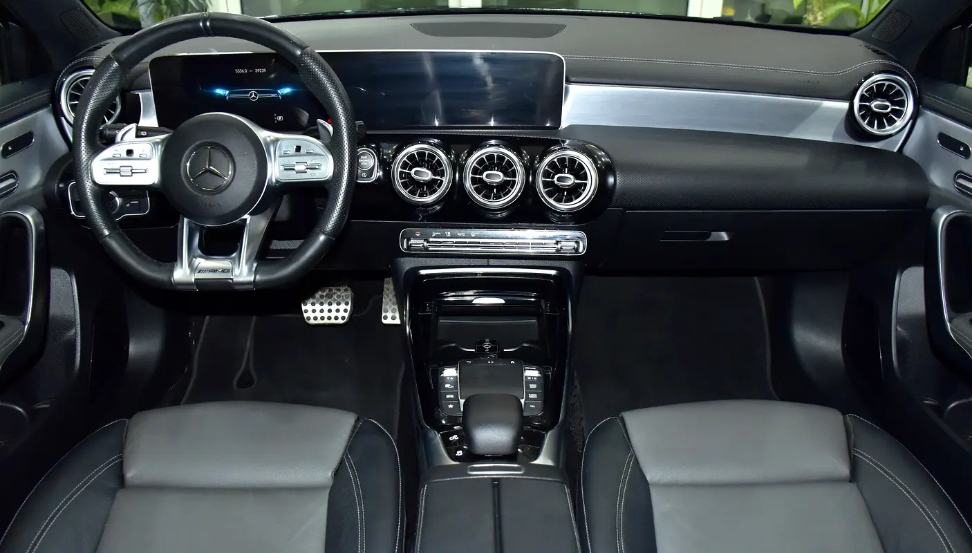2020 Mercedes-Benz A-Class Chinese