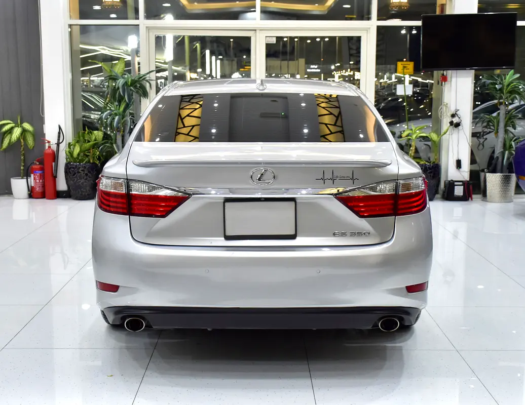 2015 ES-Series 198000