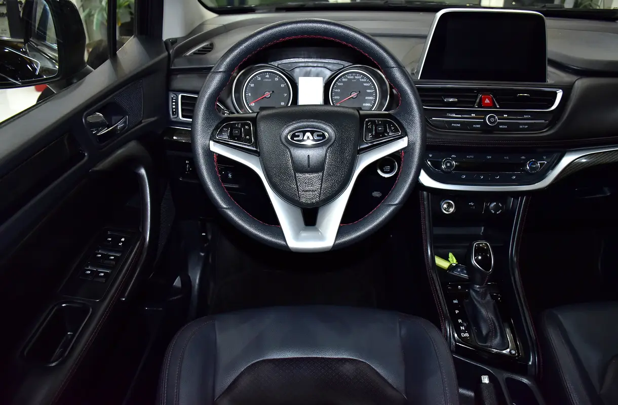 2023 JAC S3 GCC
