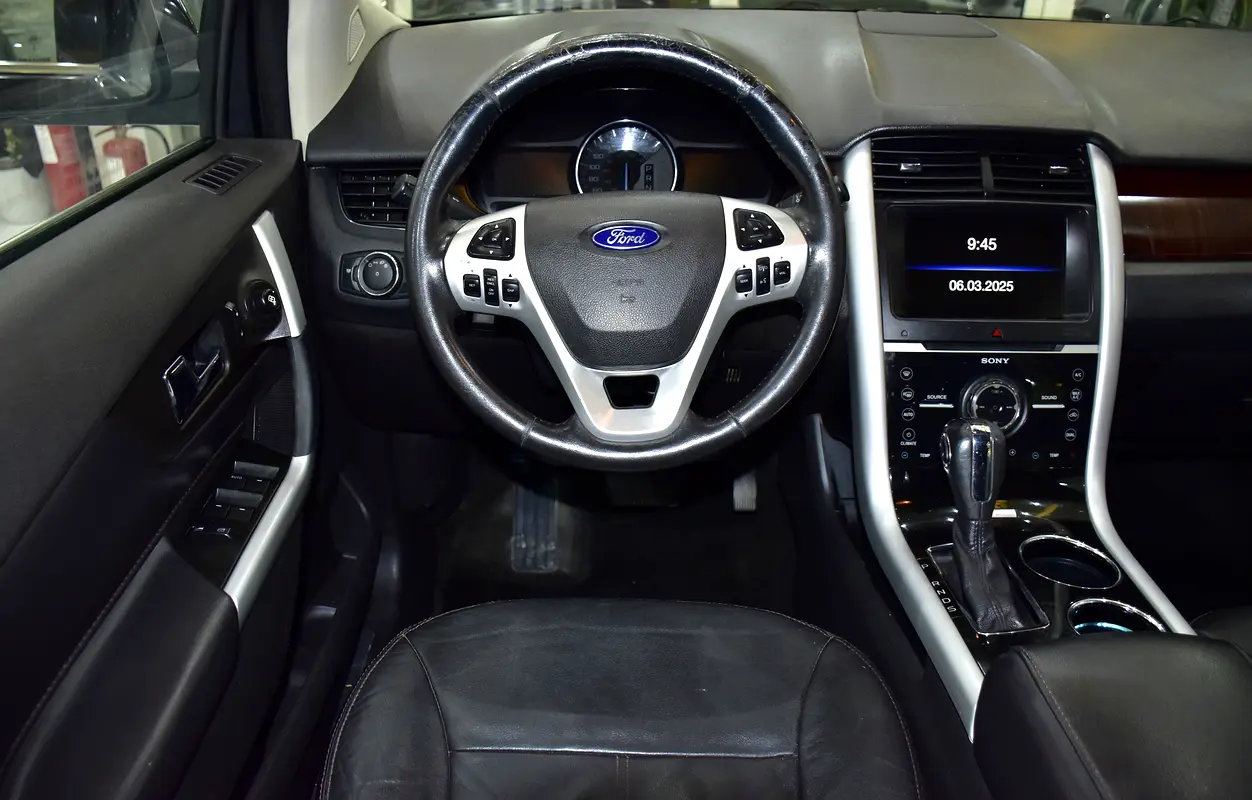 GCC 2014 Ford Edge