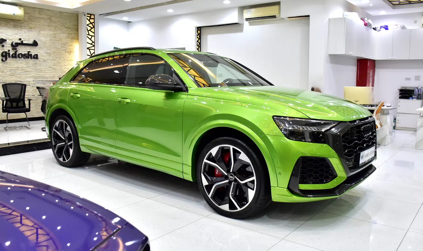2022 RS Q8 European